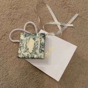 dior earring box